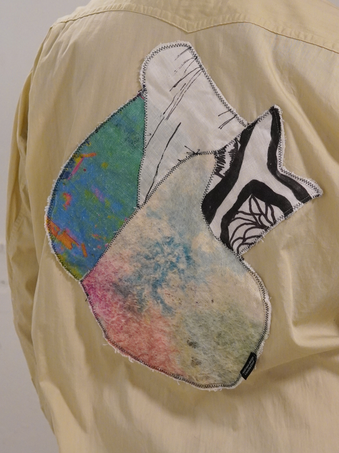 Add new design - Herrskjorta lång ljus + textlkollage