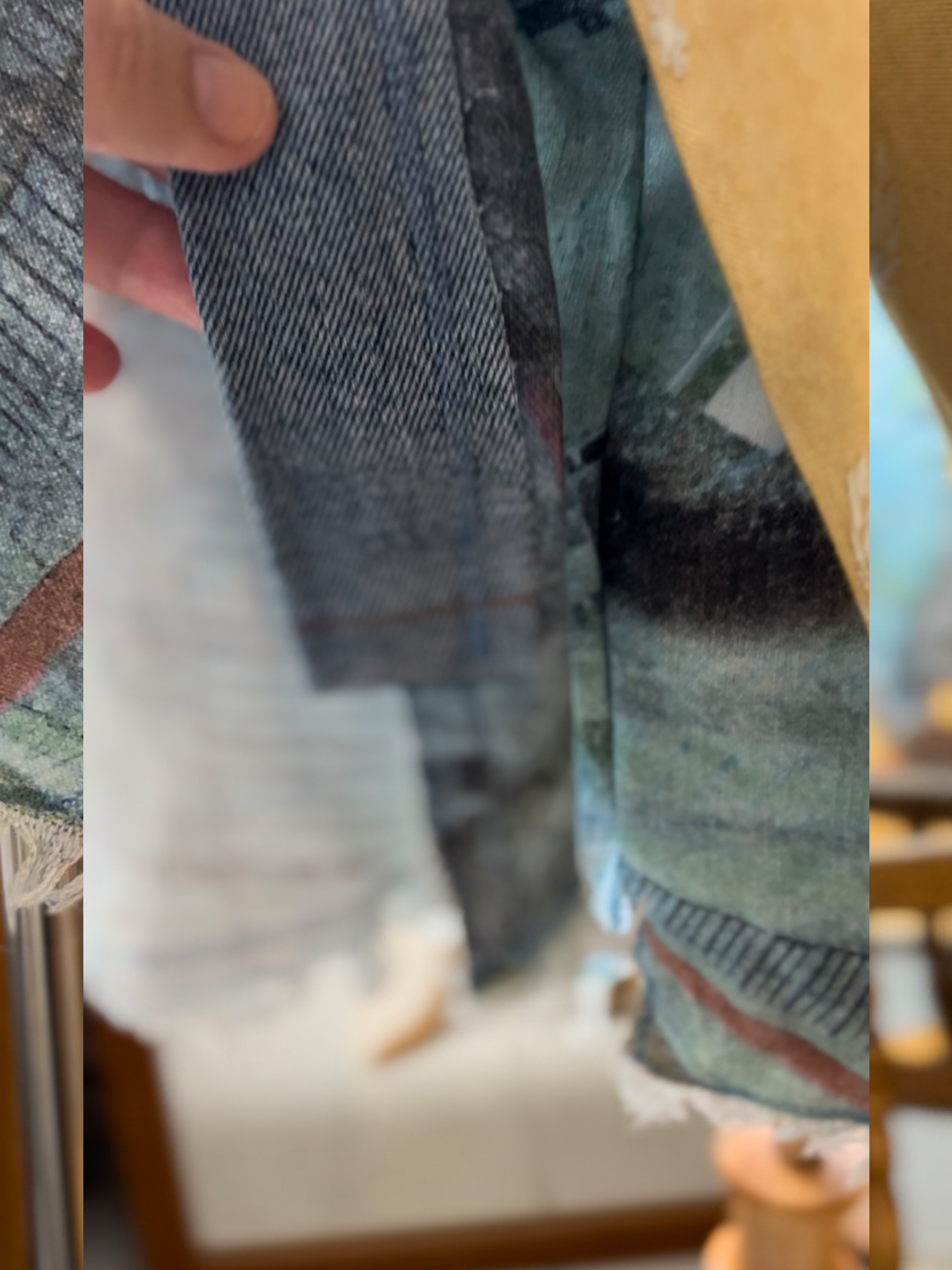 Kimono 4 - Toalettfabriken + gyllene möbeltextil och revärer denim