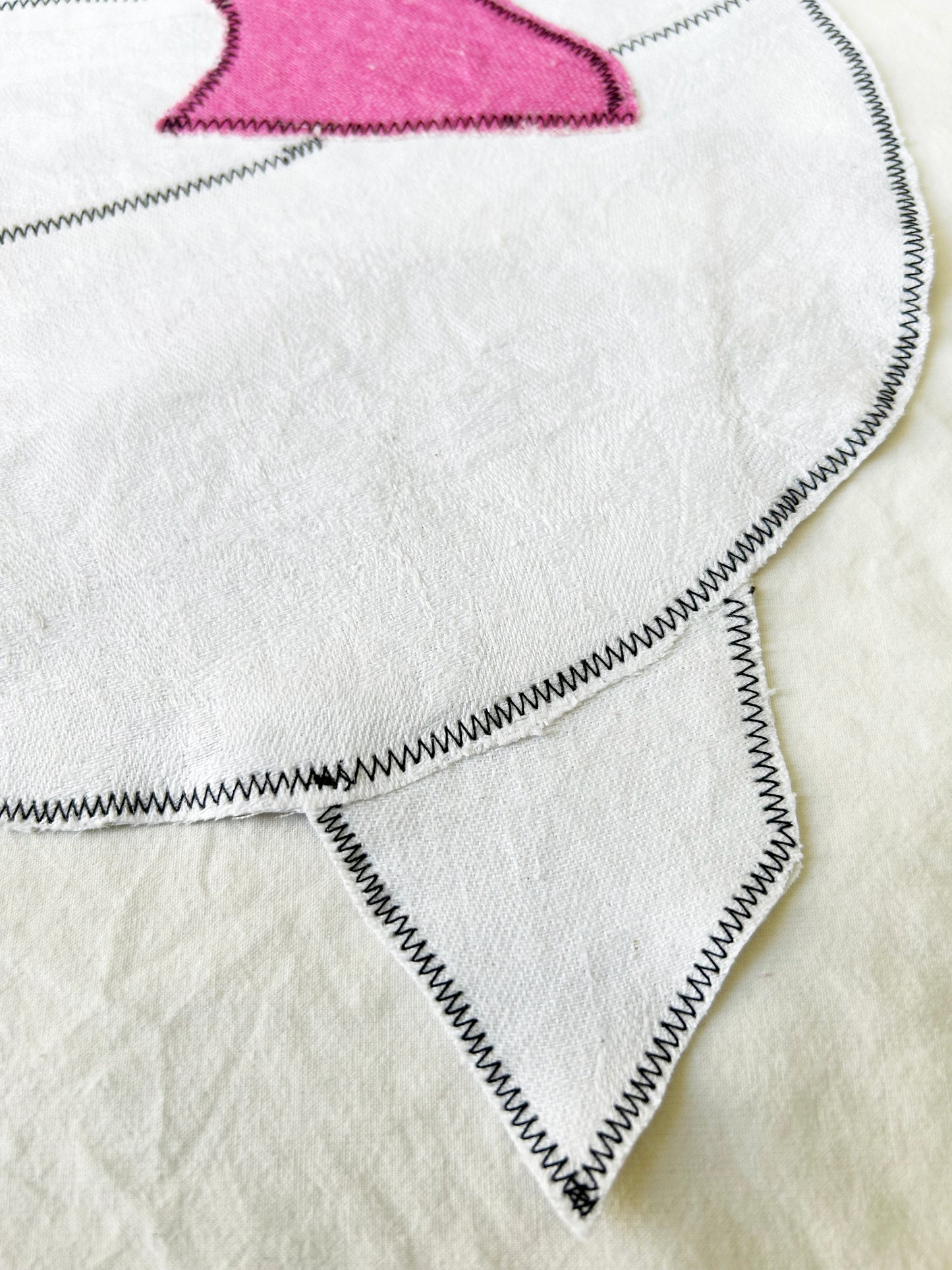 Textilkollage - linneduk + pink