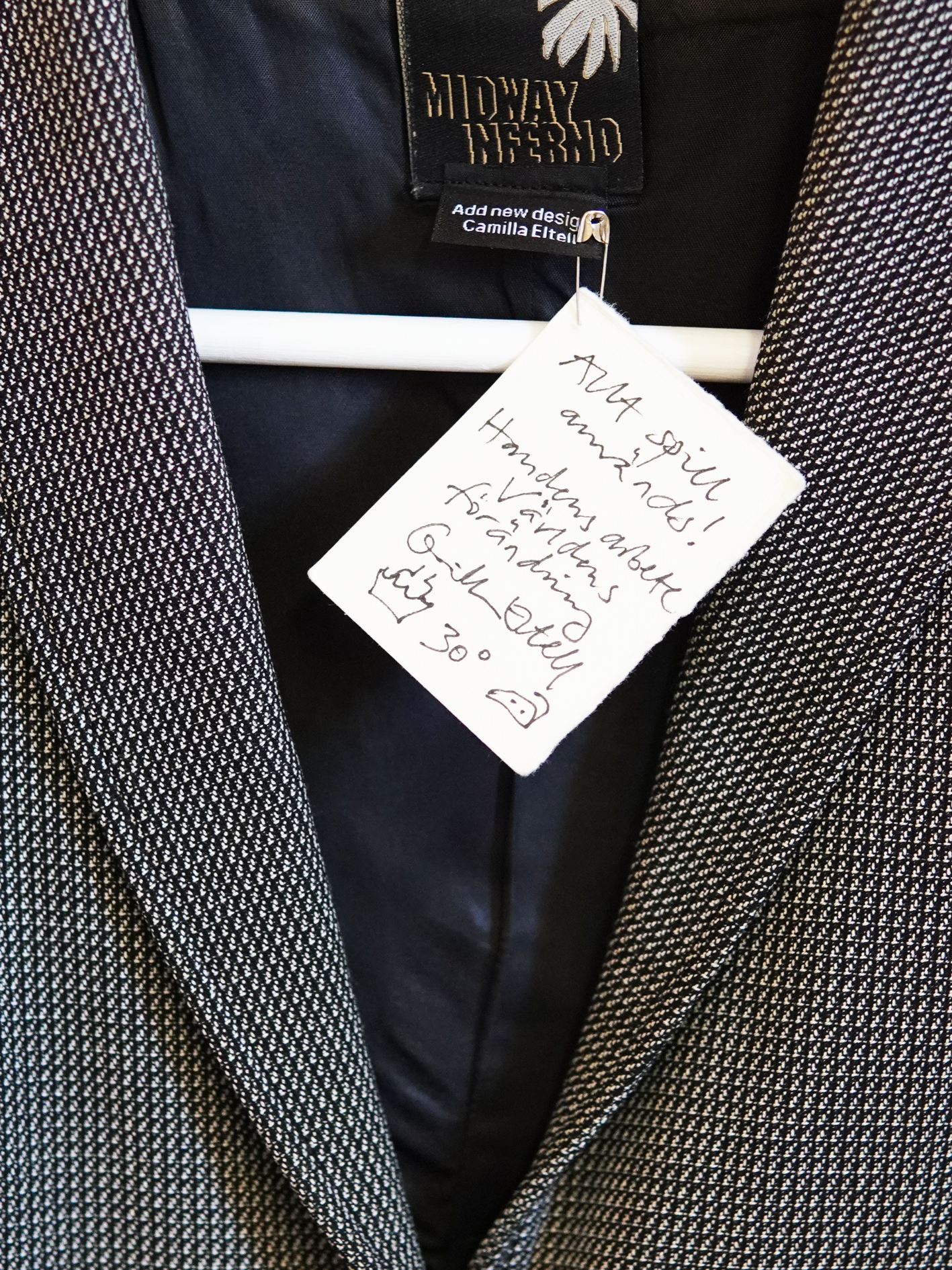 Add new design - Väst + kollage av textilspill stl S