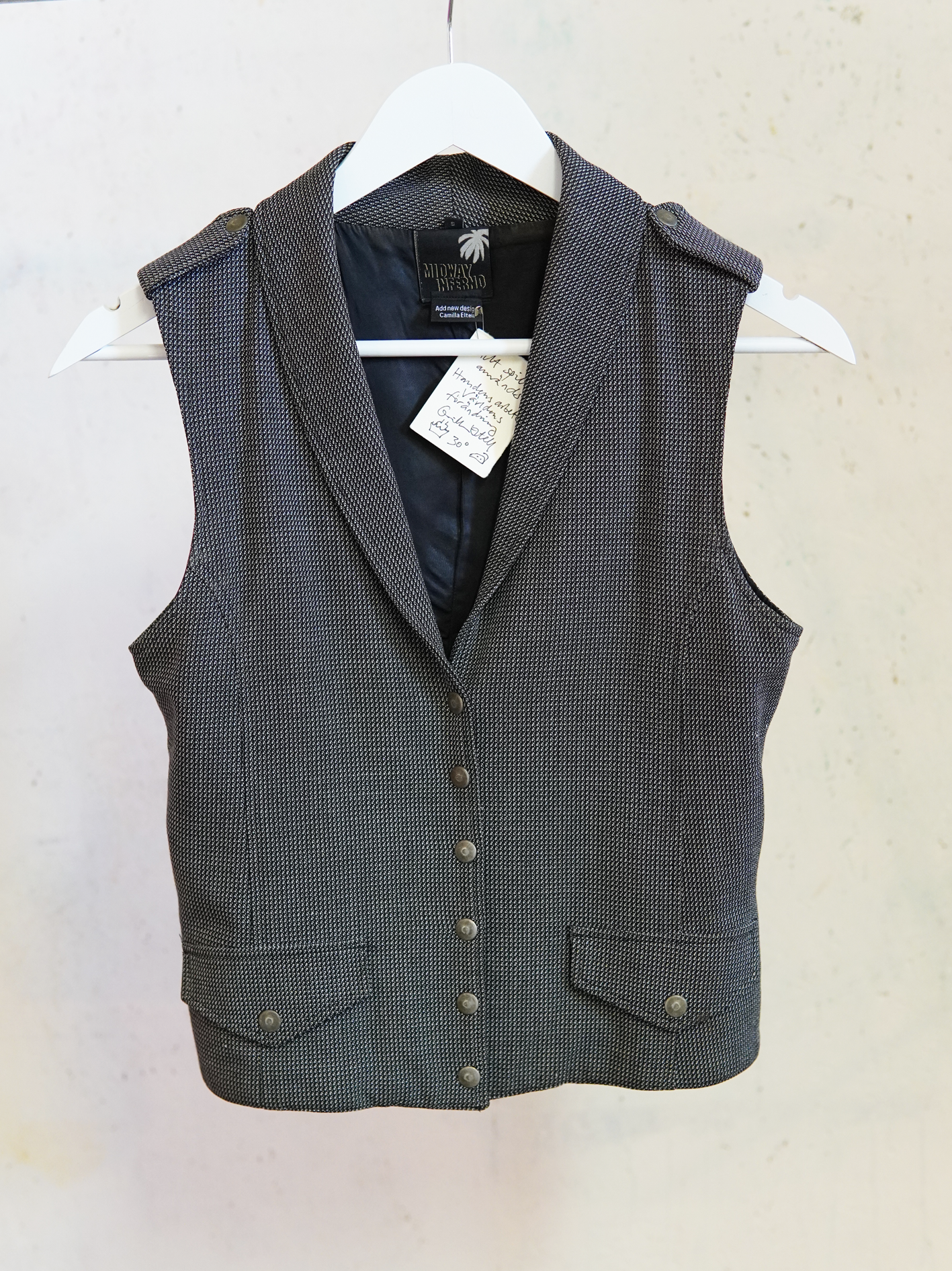 Add new design - Väst + kollage av textilspill stl S