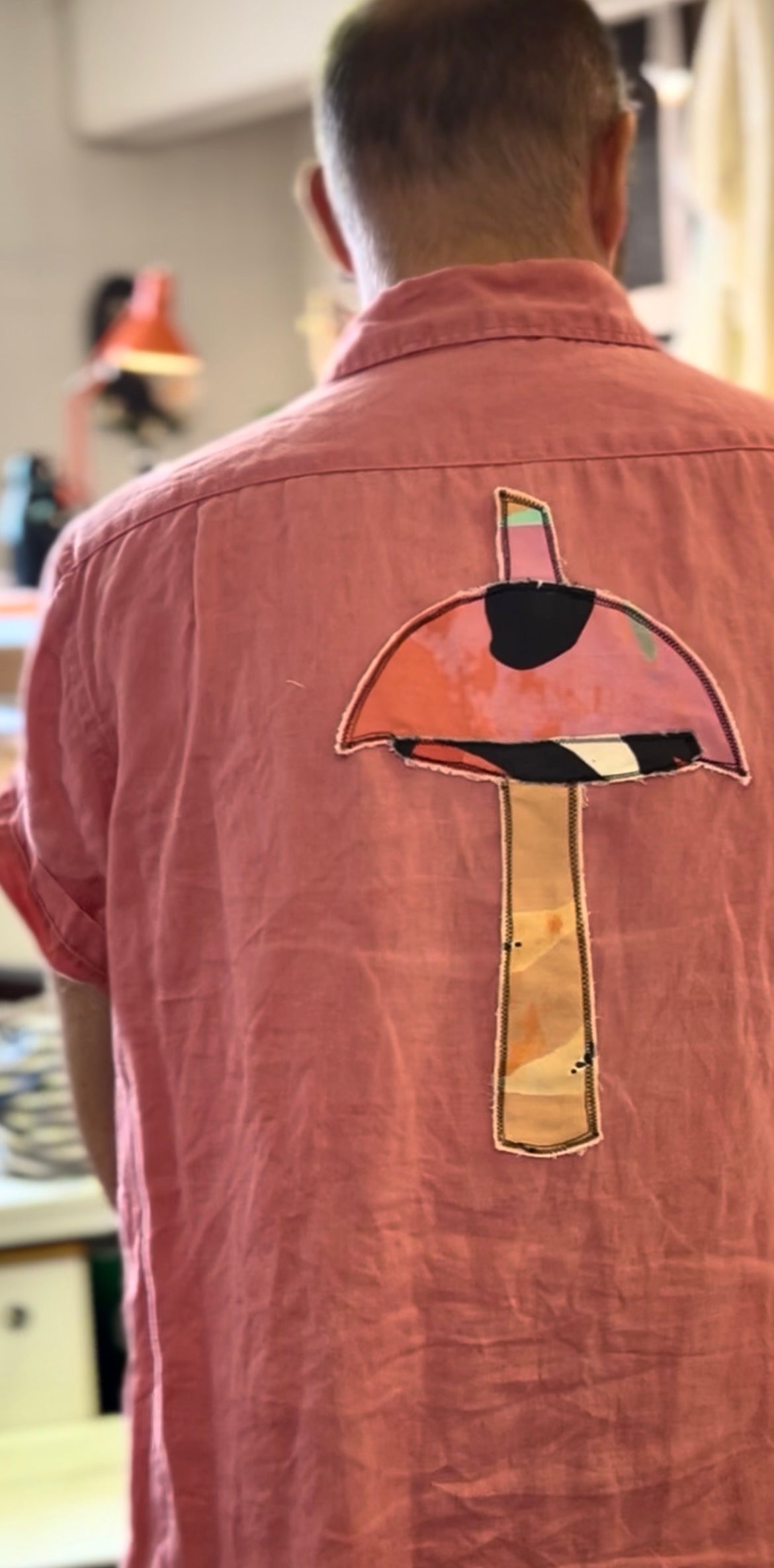 Add new design - Herrskjorta rosa kortärmad + textlkollage